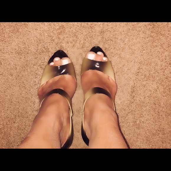 ⭐️Bebe heels - Picture 4 of 4